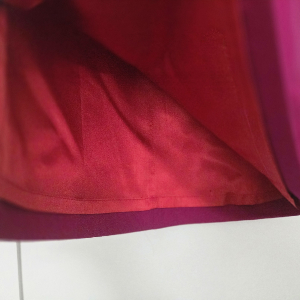 Vintage Albert Chan Magenta Pencil Midi Skirt With Side Slit Size 6 100% Wool - Picture 4 of 13